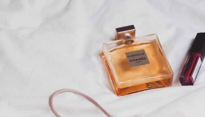 10 najlepszych zapachów – ranking perfum damskich 2020 